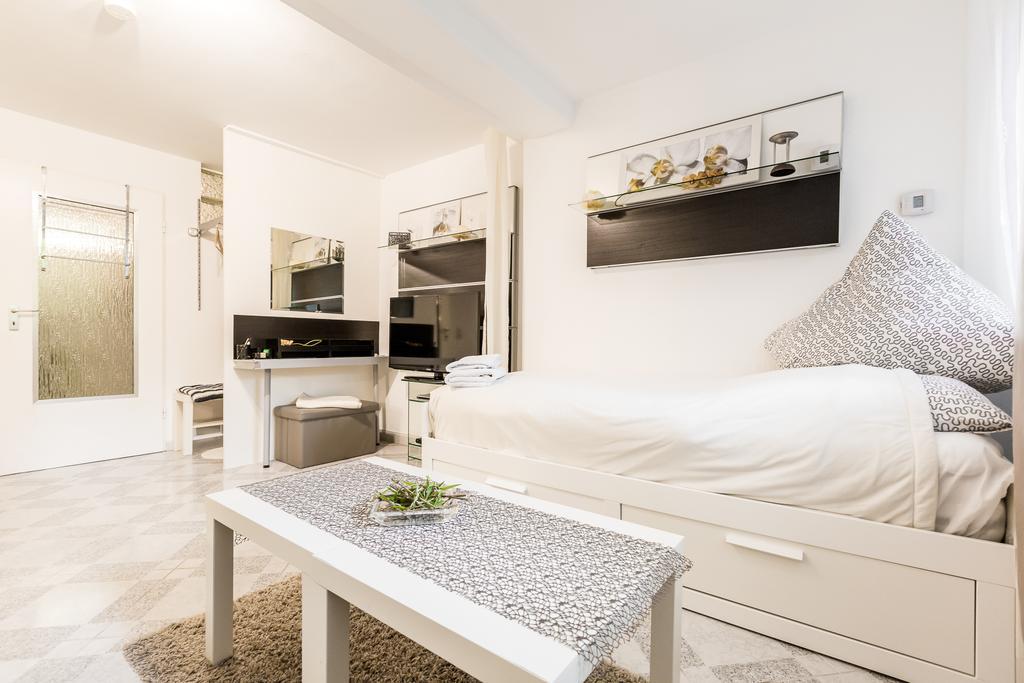 Apartments Neuss Room photo